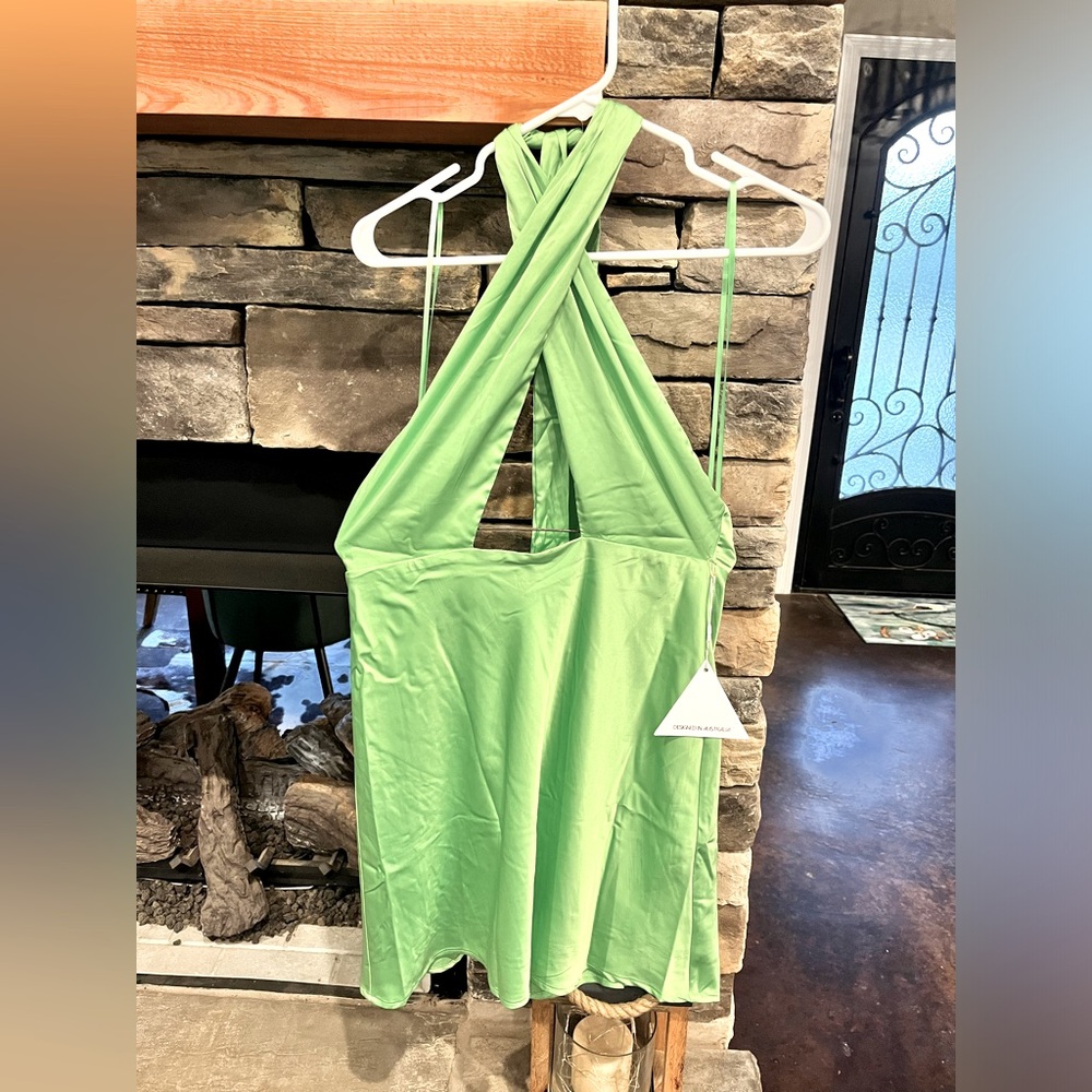 🌟 Lime Green Satin Dress 🌟